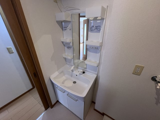 クラッセ壱番館の洗面所