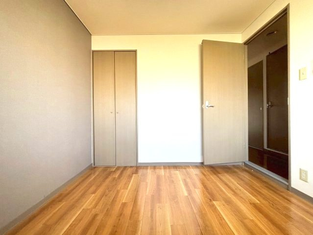 ハイムリトルオアシスの洋室