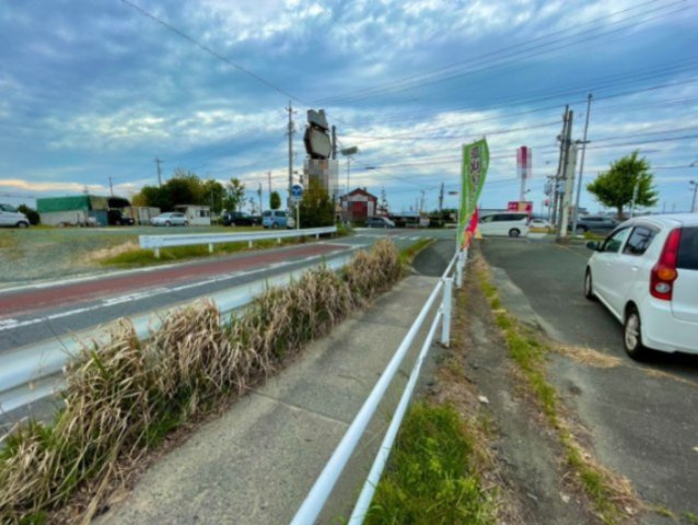 小向町字西小向事務所の周辺