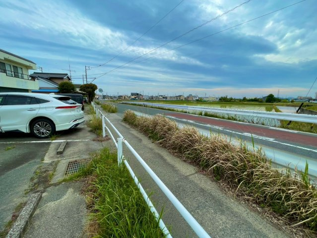 小向町字西小向事務所の周辺