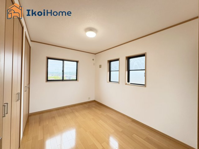 神戸市西区玉津町二ツ屋　中古戸建の子供部屋|【ホームページに現地動画掲載中】●年中無休：当日予約可●テレワークスペースなどに最適です。