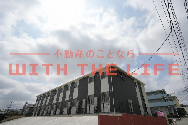 パドレムールトメスク【キャッシュバック対象物件】の外観|建物外観を気になさる方へ、見た目の良い物件です