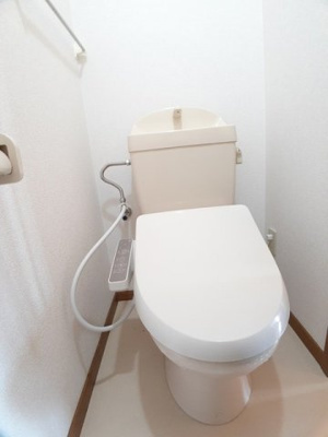 【トイレ】 | コモドカナヤ | 落ち着いた色調のトイレです
