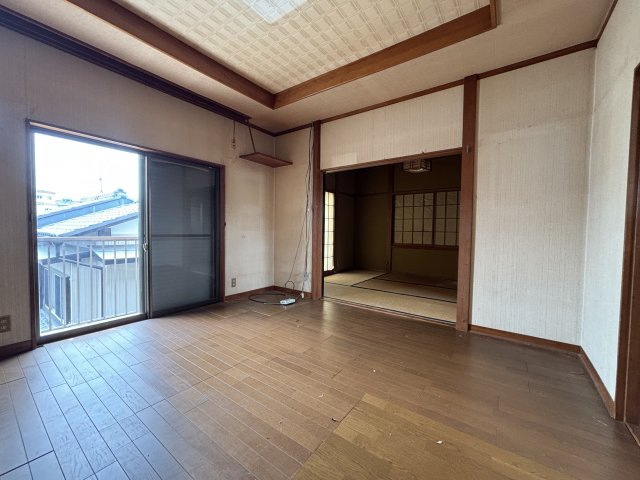 富士宮市野中売物件の洋室