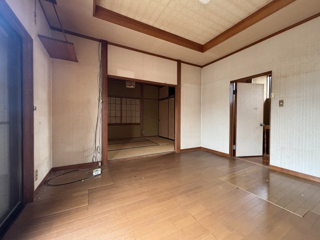 富士宮市野中売物件の洋室