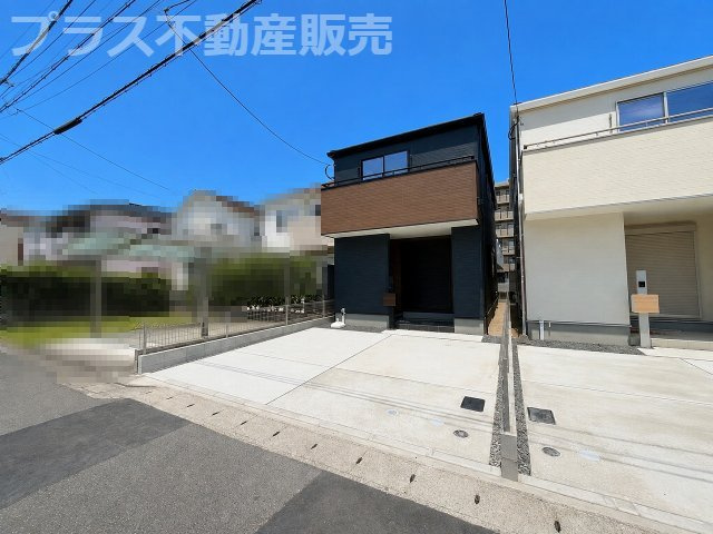【外観】 | 福岡市南区警弥郷1丁目第4　1号棟（全3棟）【仲介手数料無料・0円】 | 現地写真。プラス不動産販売なら、現場の全ての棟をまとめてご見学頂けます。