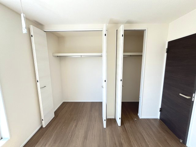 【収納】 | 福岡市南区警弥郷1丁目第4　2号棟（全3棟）【仲介手数料無料・0円】 | 現地写真。