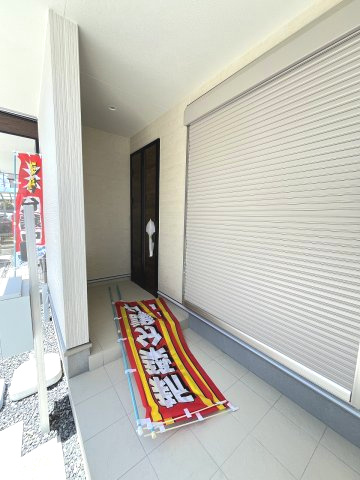 【玄関】 | 福岡市南区警弥郷1丁目第4　2号棟（全3棟）【仲介手数料無料・0円】 | 現地写真。