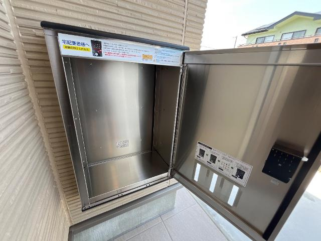 ニュークラリスのその他|宅配ボックス