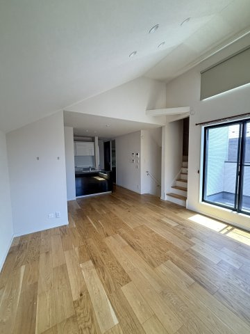 南荻窪3丁目戸建ての居間・リビング