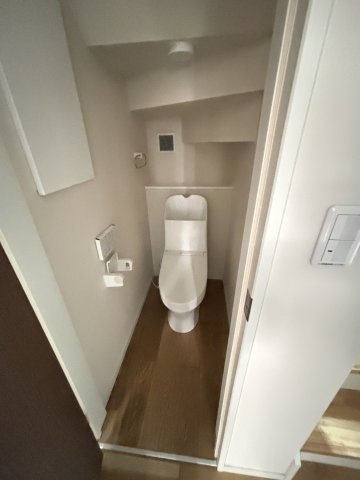南荻窪3丁目戸建てのトイレ