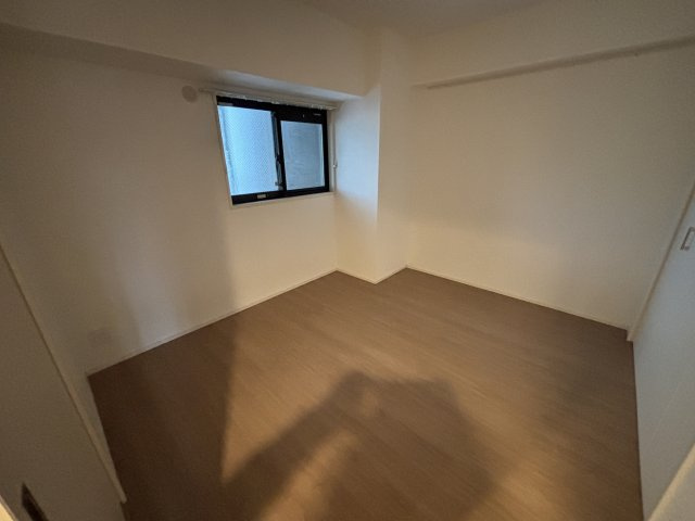 【寝室】