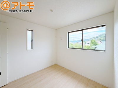 【子供部屋】 | 藤枝市岡部町内谷第3　新築戸建　全1棟 | お子様のお友達が遊びに来た時も、子供部屋があると楽しく過ごせますね♪