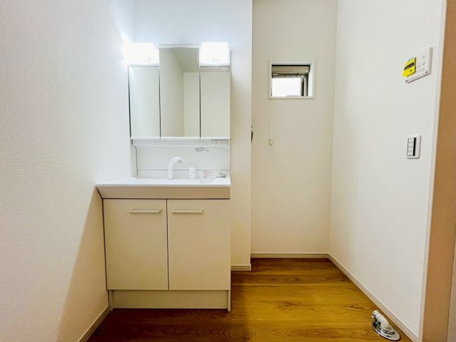 羽束師鴨川町１２号地