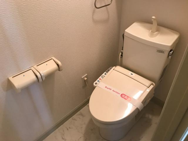ハーフバレーⅡのトイレ|シャワー付トイレ