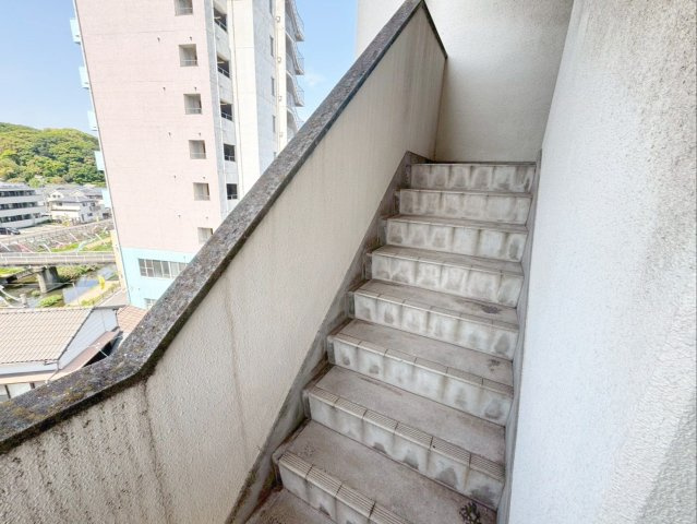 Ａｒｃｈｅ（アルシュ）の設備|《オーナーチェンジ》外階段