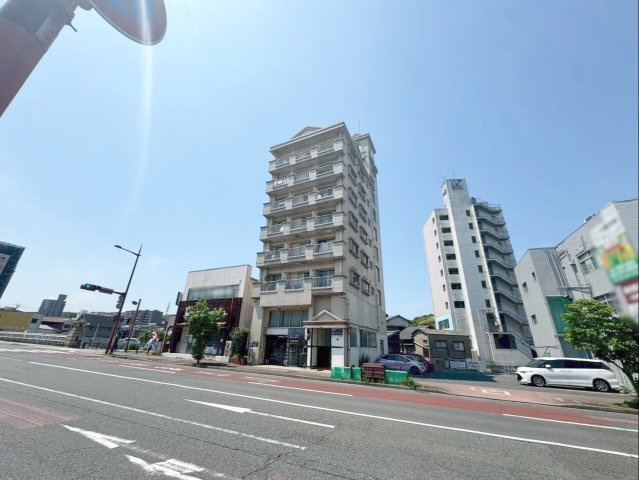 Ａｒｃｈｅ（アルシュ）の外観|《オーナーチェンジ》前面道路含む現地写真