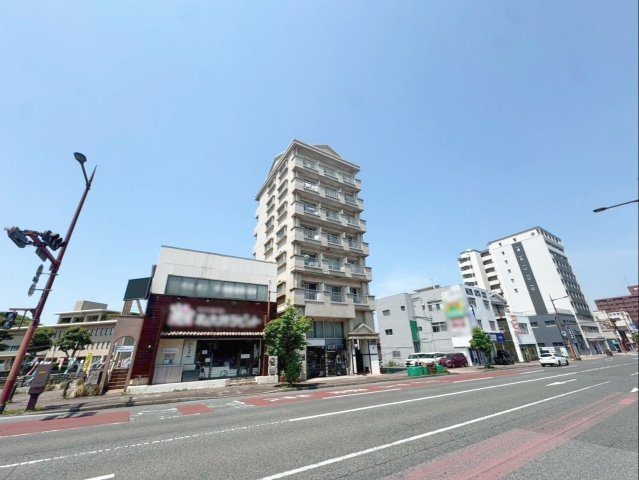 Ａｒｃｈｅ（アルシュ）の外観|《オーナーチェンジ》前面道路含む現地写真