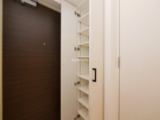 セオリー難波WESTのその他
