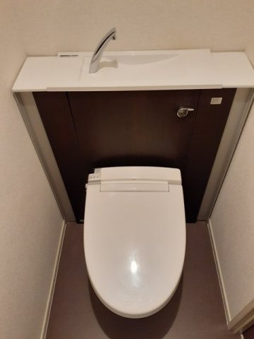 熊本市北区武蔵ケ丘９丁目の賃貸マンションのトイレ|トイレもきれいです