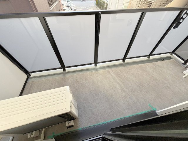 プランドール新北野のバルコニー