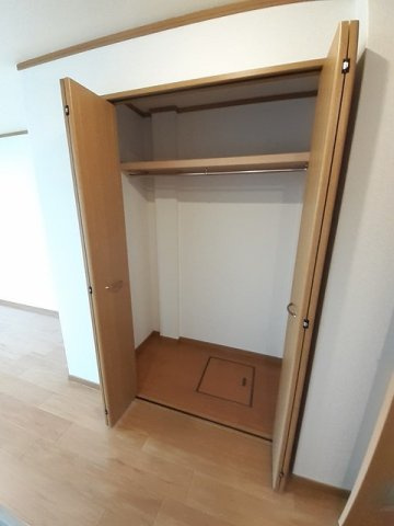熊本市中央区坪井６丁目のアパートの収納|ちょっとした収納スペースも充実しています