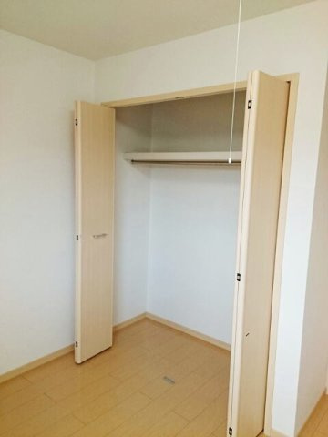熊本市東区小山２丁目のアパートの収納|たっぷりとした収納スペースです