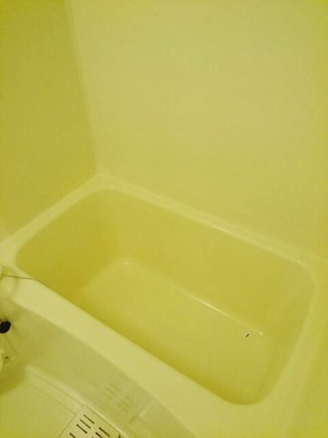 熊本市東区小山２丁目のアパートの浴室|お風呂で日々の疲れを落としましょう