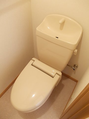 アルゴⅡのトイレ|コンパクトで使いやすいトイレです