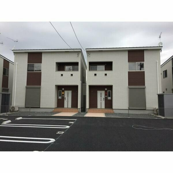 ガーデンプレイスの玄関