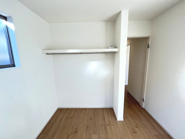 【収納】 | 福岡市南区寺塚1丁目2期　2号棟（全3棟）【仲介手数料無料・0円】 | 施工例。施工例は完成時と異なる場合があります。