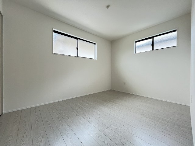 【子供部屋】 | 福岡市南区寺塚1丁目2期　2号棟（全3棟）【仲介手数料無料・0円】 | 施工例。施工例は完成時と異なる場合があります。