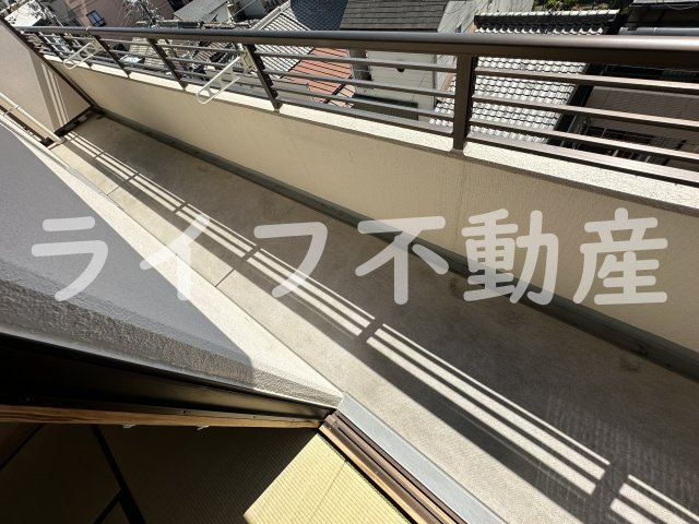 タカマツレジデンス布施southのバルコニー|バルコニー付きです