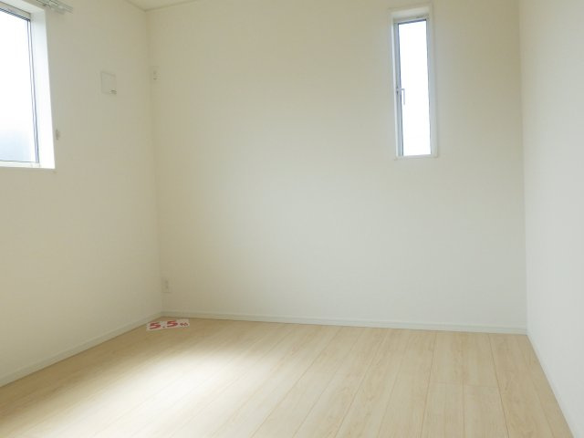 新築戸建　亀埼2丁目の洋室