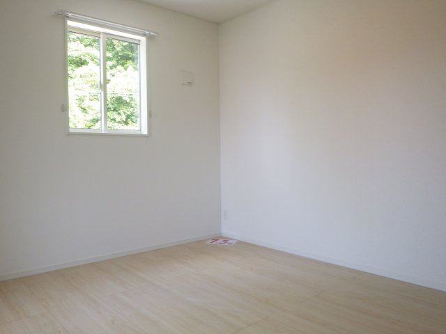 新築戸建　亀埼2丁目の洋室