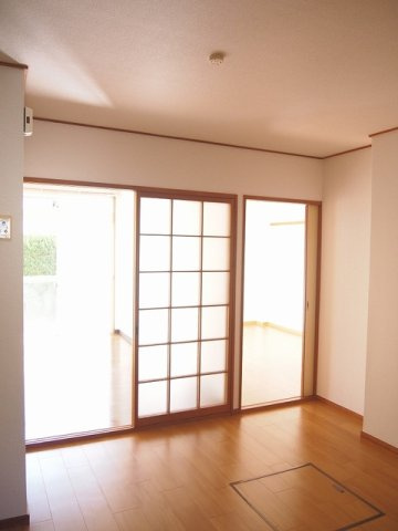シティハイツ東川Ｂのその他