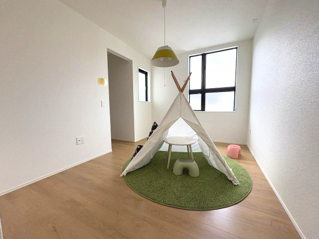 【子供部屋】 | 糟屋郡粕屋町花ヶ浦2丁目4期　1号棟（全1棟）【仲介手数料無料・0円】 | 施工例。施工例は完成時と異なる場合があります。