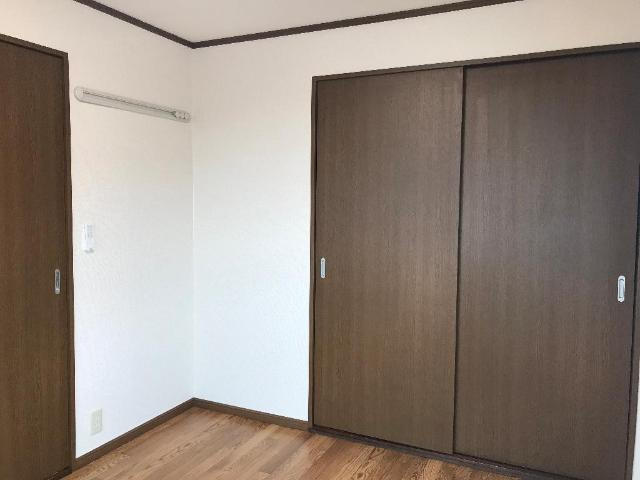 ピュア　エクセルの内装|南洋室