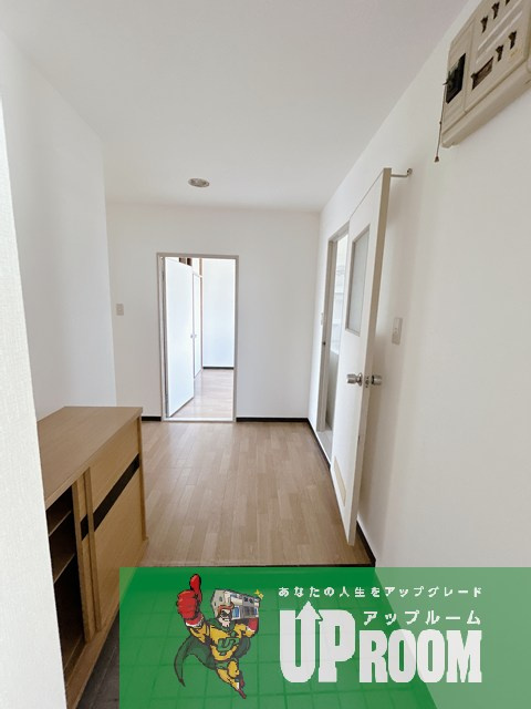 トーク21の玄関