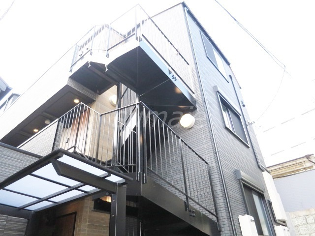 ブルーレジデンス赤羽Ⅲのその他共用部分|階段です☆