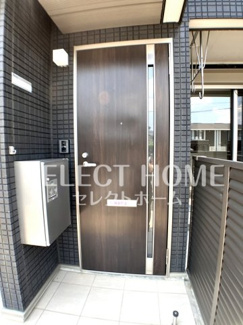【エントランス】 | 建物の内部です