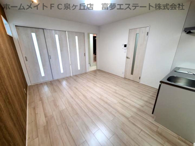 【居間・リビング】 | フジパレス上野芝 | リビングと洋室の間仕切りを閉めたとき