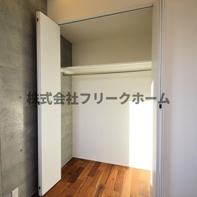 武蔵野市吉祥寺南町５丁目の賃貸マンションの収納