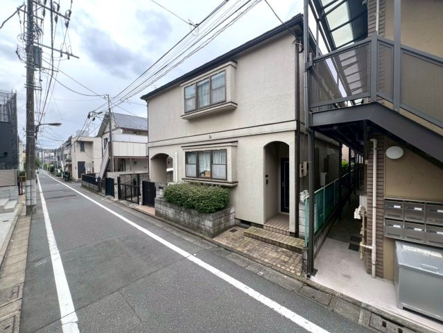 【外観】 | ～インフィーア Vol. 77　豊島区長崎２丁目　ブランド新築戸建て～ | 【古屋あり】椎名町駅徒歩6分、通勤通学等にも便利な住環境