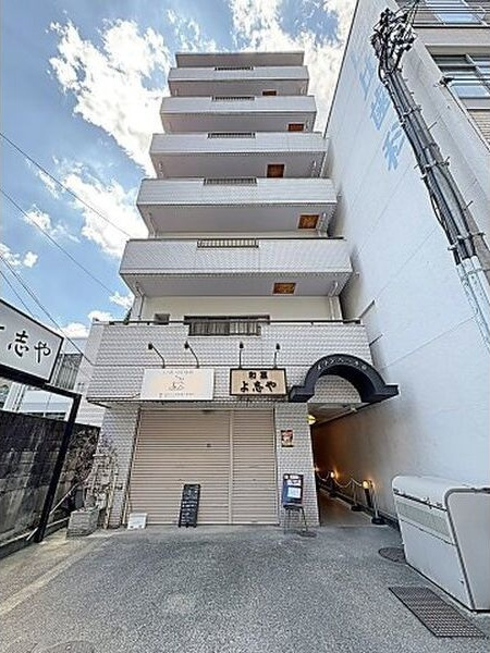 名古屋市東区泉１丁目の賃貸マンション