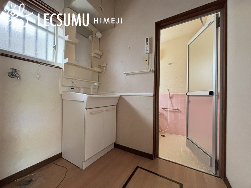 姫路市勝原区熊見/中古戸建の洗面所