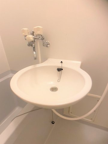 レオパレスＭＩＹＡＭＡＥⅡの内装|設備・仕様は号室により異なる為、現況を優先致します。