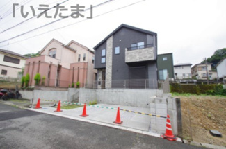 【前面道路含む現地写真】 | 【仲介手数料無料！！】八王子市長沼町　新築戸建て（全1棟）1号棟　4799万円