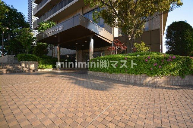 キングマンション堂島川のエントランス