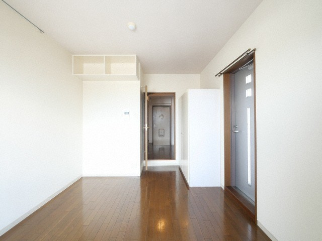 大阪市東住吉区駒川３丁目の賃貸マンションの居間・リビング